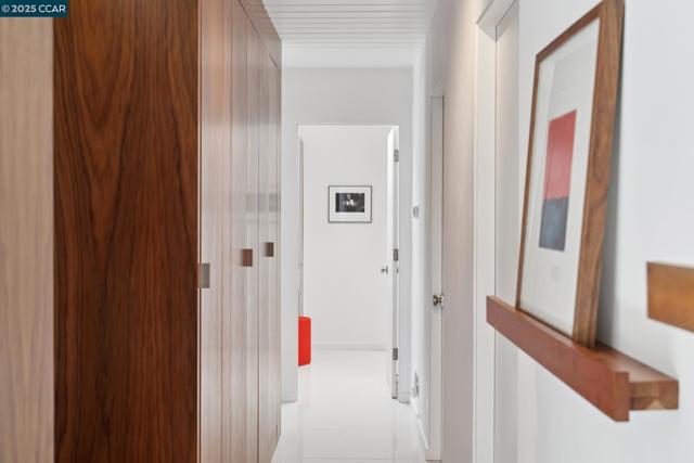 206 Santa Fe Dr, Walnut Creek CA: https://media.crmls.org/mediaz/60267639-5344-40df-af3e-506943ff0772.jpg