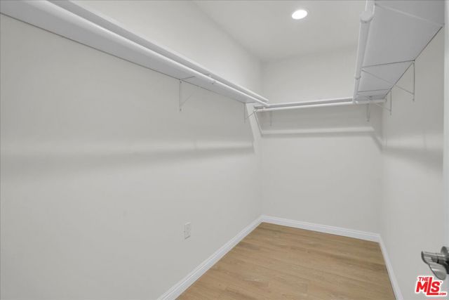 7900 Zeus Drive, Los Angeles CA: https://media.crmls.org/mediaz/6027b4af-85bb-4a91-baa5-cc3abea3d73a.jpg