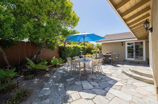 22470 Estoque Place, Salinas CA: https://media.crmls.org/mediaz/60285346-247e-4920-a34c-4bbc7a580216.jpg