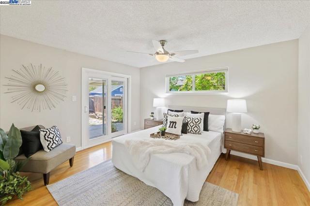 3947 Pestana Way, Livermore CA: https://media.crmls.org/mediaz/60289c6e-ae58-49b2-a87c-4b163fa301f7.jpg