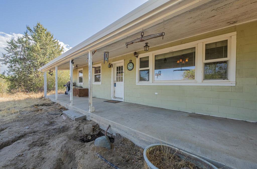 2350 Bryson Hesperia Road