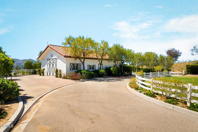Detail Gallery Image 60 of 75 For 2940 Kuehner Dr, Simi Valley,  CA 93063 - 57 Beds | 40 Baths