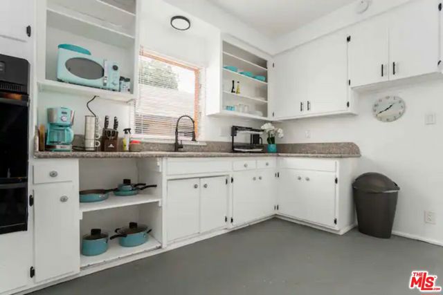 5938 E Echo Street, Los Angeles CA: https://media.crmls.org/mediaz/602aabdc-3ef4-4718-8cec-69405ebaa573.jpg