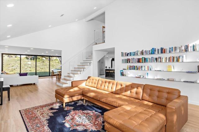 Detail Gallery Image 11 of 57 For 1560 Hawk View Dr, Encinitas,  CA 92024 - 4 Beds | 4 Baths