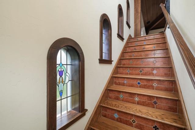 730 Hillsborough Boulevard, Hillsborough CA: https://media.crmls.org/mediaz/602d3395-15a6-4cfd-8d5b-b88b78d6583d.jpg