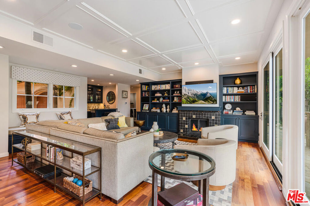 MLS #25616909 image #13