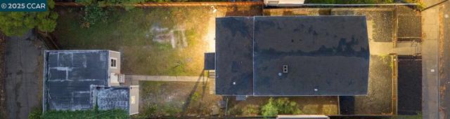 939 Ohio St, Vallejo CA: https://media.crmls.org/mediaz/602dc935-073e-4055-a5a6-64934b88fdd6.jpg