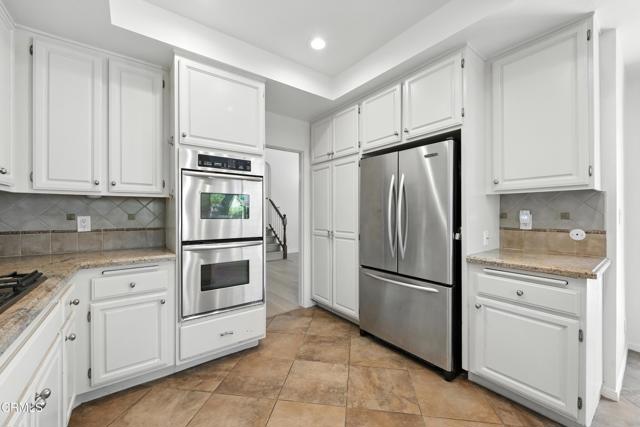 Detail Gallery Image 6 of 49 For 18731 Hatteras St #35,  Tarzana,  CA 91356 - 3 Beds | 2/1 Baths