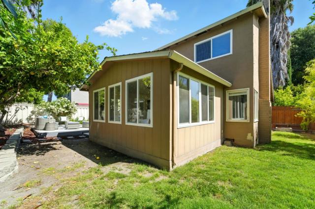 495 Waskow Drive, San Jose CA: https://media.crmls.org/mediaz/602fc39f-d99f-4624-af33-9032746ee501.jpg