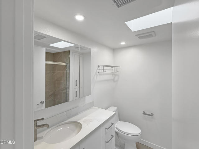 Detail Gallery Image 25 of 48 For 61 Redwood Ave, Ventura,  CA 93003 - 2 Beds | 1 Baths