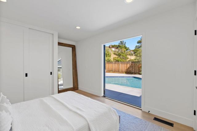 1556 Cherrywood Drive, San Mateo CA: https://media.crmls.org/mediaz/60300ec0-043d-464e-9c79-64e46e72c51d.jpg