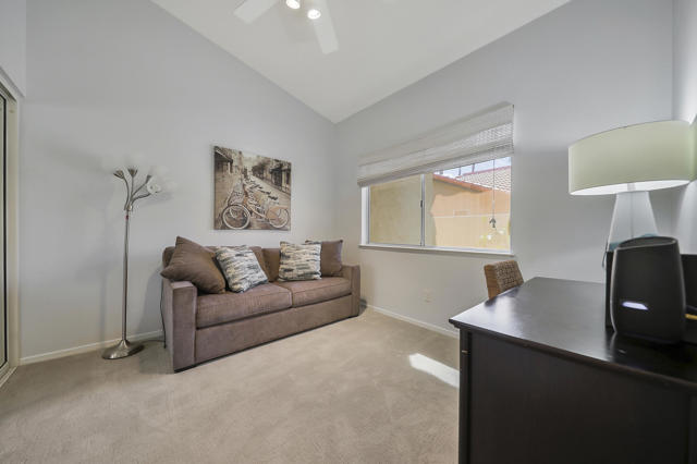 Image 27 of 31 For 40346 Barington Drive
