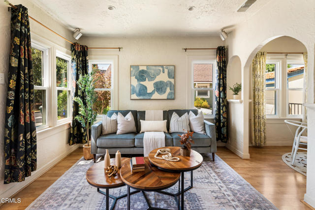 Detail Gallery Image 6 of 32 For 2428 Seneca St, Pasadena,  CA 91107 - 2 Beds | 1/1 Baths