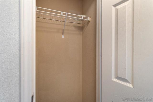 Image 11 of 46 For 3855 Elijah Ct  723