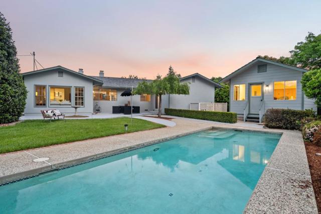 1429 Kyle Court, Sunnyvale CA: https://media.crmls.org/mediaz/6036238e-696d-4e83-b46a-e7e3a5662ffb.jpg