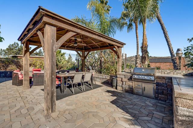 Image 49 of 67 For 2608 La Costa Ave