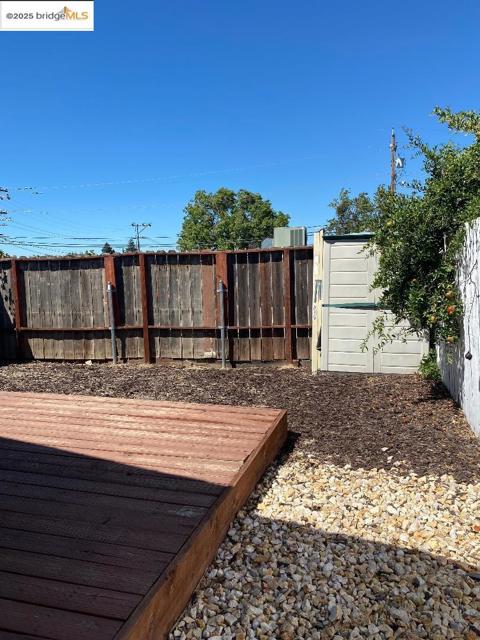 137 El Dorado Dr, Pittsburg CA: https://media.crmls.org/mediaz/6036605c-29d1-4868-816d-b62dd174394a.jpg