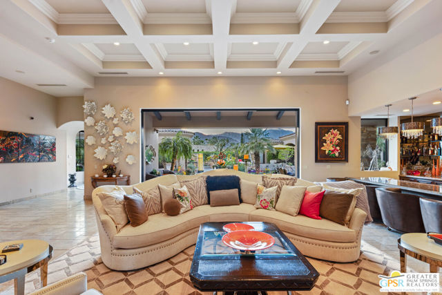 3 Coronado Court, Rancho Mirage CA: https://media.crmls.org/mediaz/603743fc-7990-47c5-a6fc-7bc2bee4d436.jpg