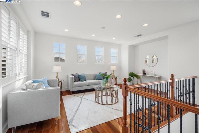 2396 Keats Ln, San Ramon CA: https://media.crmls.org/mediaz/6037dfd8-a6a2-4b52-9ee8-278c966565f4.jpg