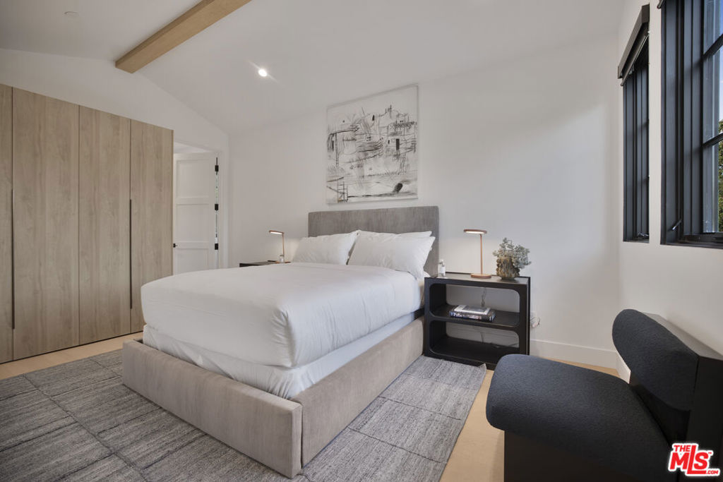 MLS #25619867 image #37