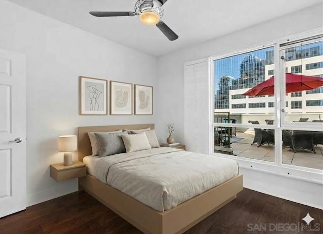 1240 India St, San Diego CA: https://media.crmls.org/mediaz/603b4077-4362-42c8-961a-7cbb16adc7a2.jpg