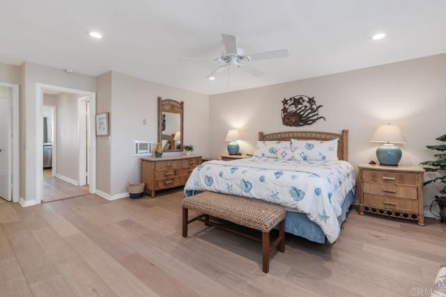 Image 16 of 37 For 857 Beachfront  C