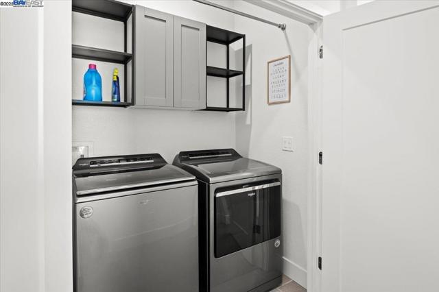 5532 Stout Street, Dublin CA: https://media.crmls.org/mediaz/603c3a24-406e-44a2-b92c-e4ccfe6b2d15.jpg
