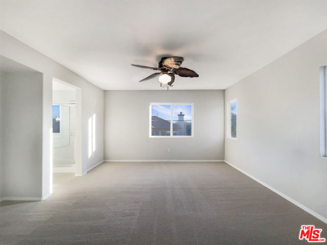 24130 Tango Drive, Valencia CA: https://media.crmls.org/mediaz/603cf7f1-55ef-4edf-85f0-bc1364b720ee.jpg