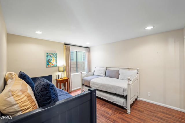 Detail Gallery Image 21 of 38 For 3371 Ocean Dr, Oxnard,  CA 93035 - 4 Beds | 3 Baths