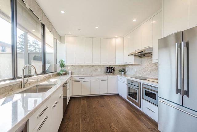 20 W 3rd Avenue, San Mateo CA: https://media.crmls.org/mediaz/603d32a0-89c9-4b90-9b56-16e46f285a78.jpg