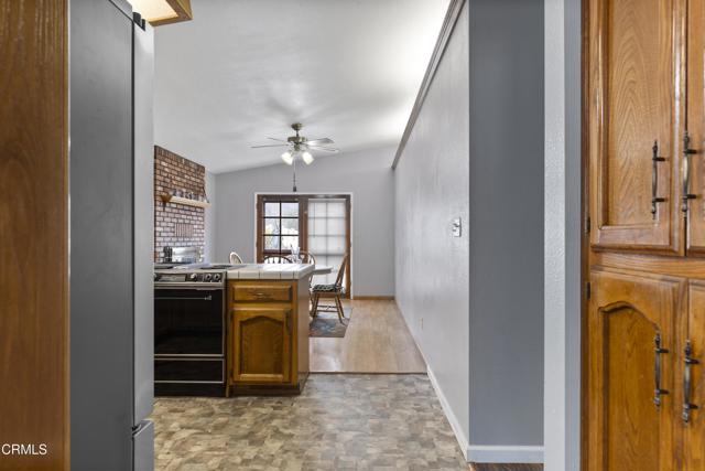 22728 Westwood Boulevard, Tehachapi CA: https://media.crmls.org/mediaz/603df360-9894-49cd-922d-b35730a46e41.jpg