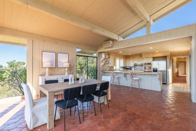 15415 Via Los Tulares, Carmel Valley CA: https://media.crmls.org/mediaz/603e0bea-26b3-4288-adde-253d68dc8c45.jpg
