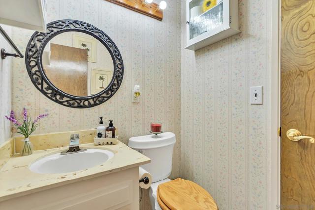 Image 22 of 40 For 11138 Pinehurst Drive