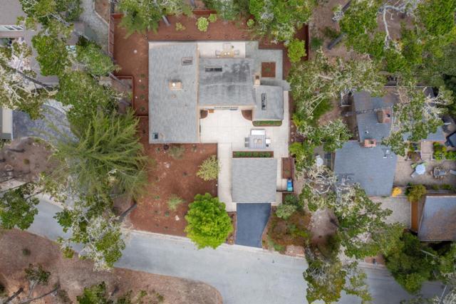 4095 Pine Meadows Way, Pebble Beach CA: https://media.crmls.org/mediaz/603eaa86-57ac-4b2f-a79b-6bc6edc227ba.jpg