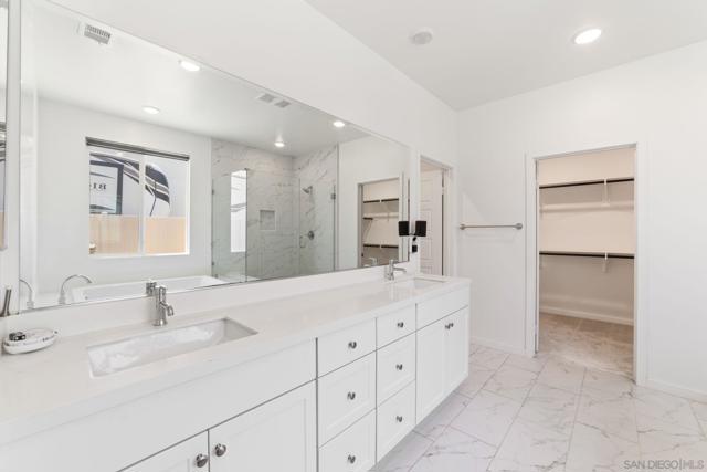 Image 20 of 36 For 31129 Quarter Horse Way
