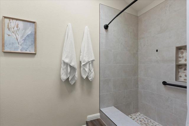 2133 Gold Rush Drive, Gold River CA: https://media.crmls.org/mediaz/603fcd50-1214-4379-8755-c2a3a23a169e.jpg