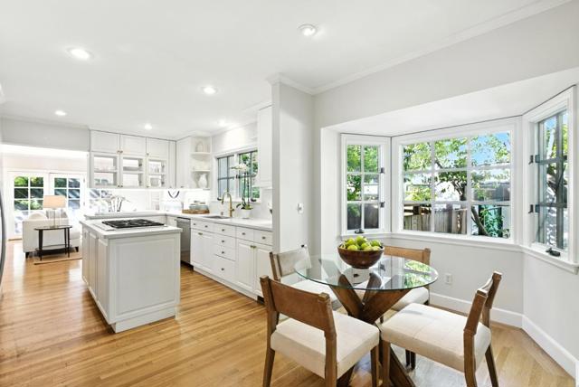 253 Seale Avenue, Palo Alto CA: https://media.crmls.org/mediaz/604003d0-a10e-4174-982c-0c2754d3dd0e.jpg