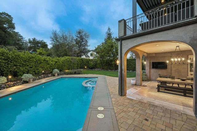 90 Reservoir Road, Los Gatos CA: https://media.crmls.org/mediaz/60408add-74a4-405d-8e65-4af2613db3e1.jpg