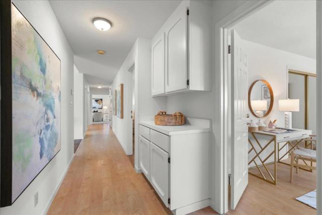 14721 Live Oak Lane, Saratoga CA: https://media.crmls.org/mediaz/6040dedc-e247-45cf-94cd-0de47a11a96e.jpg