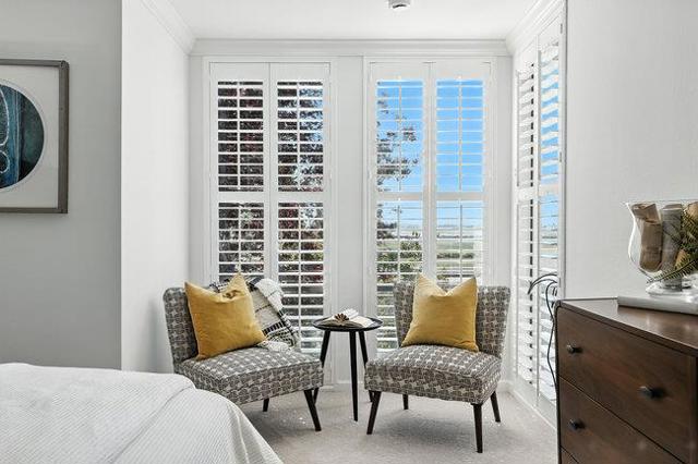 1051 Beach Park Boulevard, Foster City CA: https://media.crmls.org/mediaz/60418966-544e-4f49-a43f-8e6f8937722c.jpg