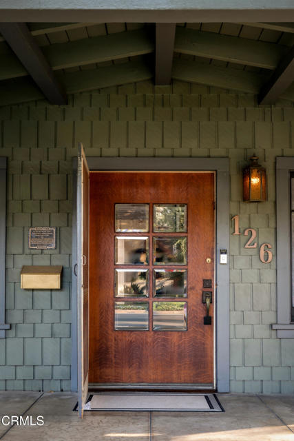 Detail Gallery Image 4 of 61 For 126 E 4th St, Ontario,  CA 91764 - 4 Beds | 3 Baths