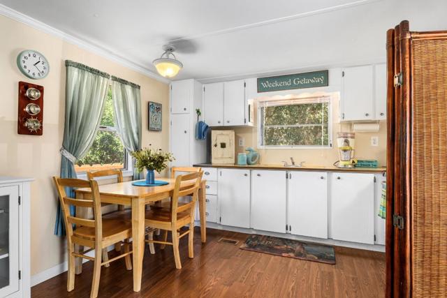 100 Rodeo Gulch Road, Soquel CA: https://media.crmls.org/mediaz/604415c0-cd52-4920-89da-094479743d9a.jpg