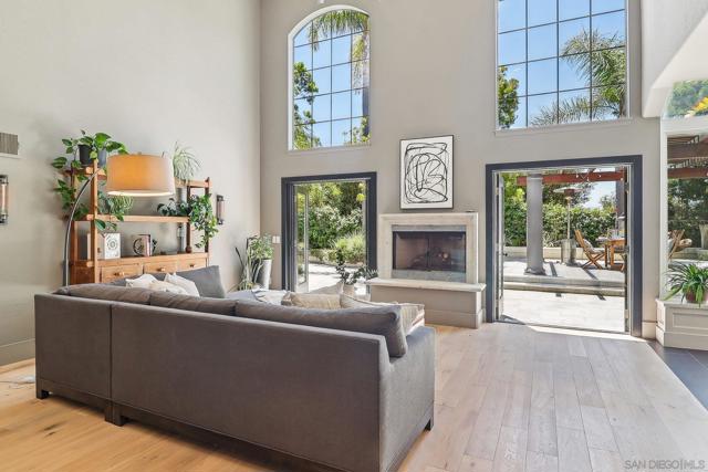 4961 Concannon Ct, San Diego CA: https://media.crmls.org/mediaz/6046088e-412e-4c7e-ad1e-6c324ee022be.jpg