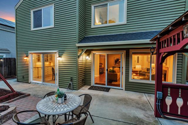 1647 Schooner Court, Santa Cruz CA: https://media.crmls.org/mediaz/60475993-16c0-4dce-b547-61a6231adffd.jpg