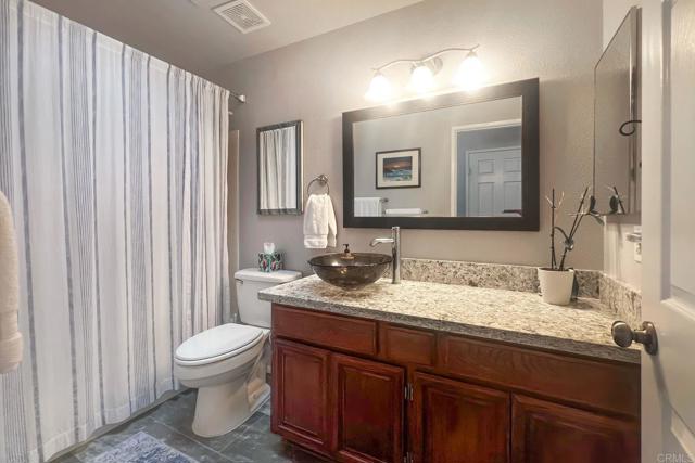 Detail Gallery Image 15 of 39 For 42320 Hickory Glen Ave, Lancaster,  CA 93536 - 4 Beds | 2 Baths