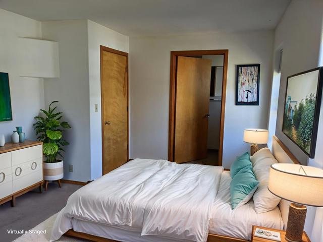 129 Sunnyside Avenue, Santa Cruz CA: https://media.crmls.org/mediaz/6049a47d-96d0-4313-946f-caa54d6fa0ef.jpg