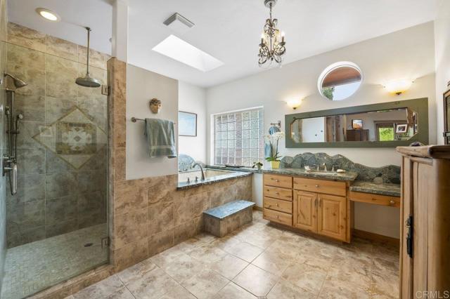 Detail Gallery Image 22 of 55 For 884 Rykers Ridge Rd, Ramona,  CA 92065 - 3 Beds | 3 Baths
