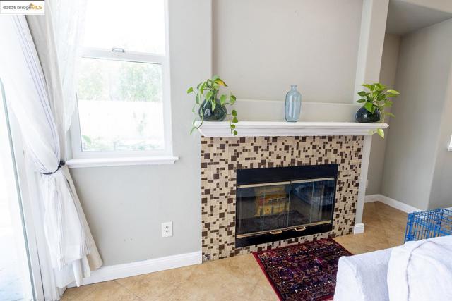 1856 Buck Mountain Court, Antioch CA: https://media.crmls.org/mediaz/604b414f-df3a-44b0-8912-0230b542a4d1.jpg
