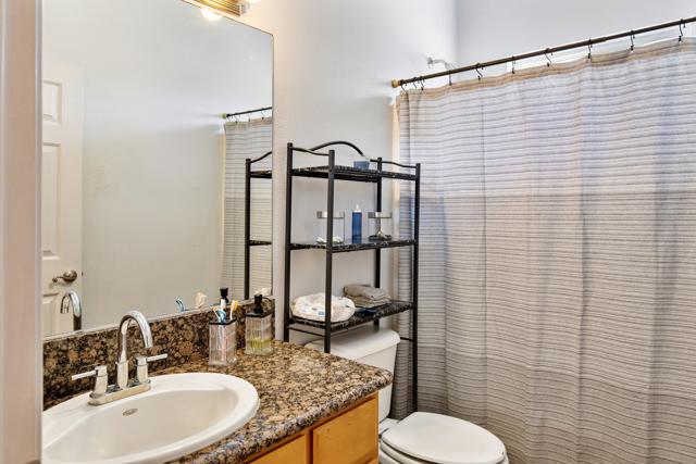 1239 Red Sea Avenue, Thermal CA: https://media.crmls.org/mediaz/604b5f28-d0c3-4bd0-b3c9-a5ee6dc07f4d.jpg