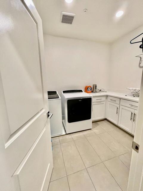 2532 Azalea Avenue, Tracy CA: https://media.crmls.org/mediaz/604b8faf-f65d-4d7d-901c-b5d01ed03cb3.jpg